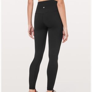 Black Lululemon Align leggings
